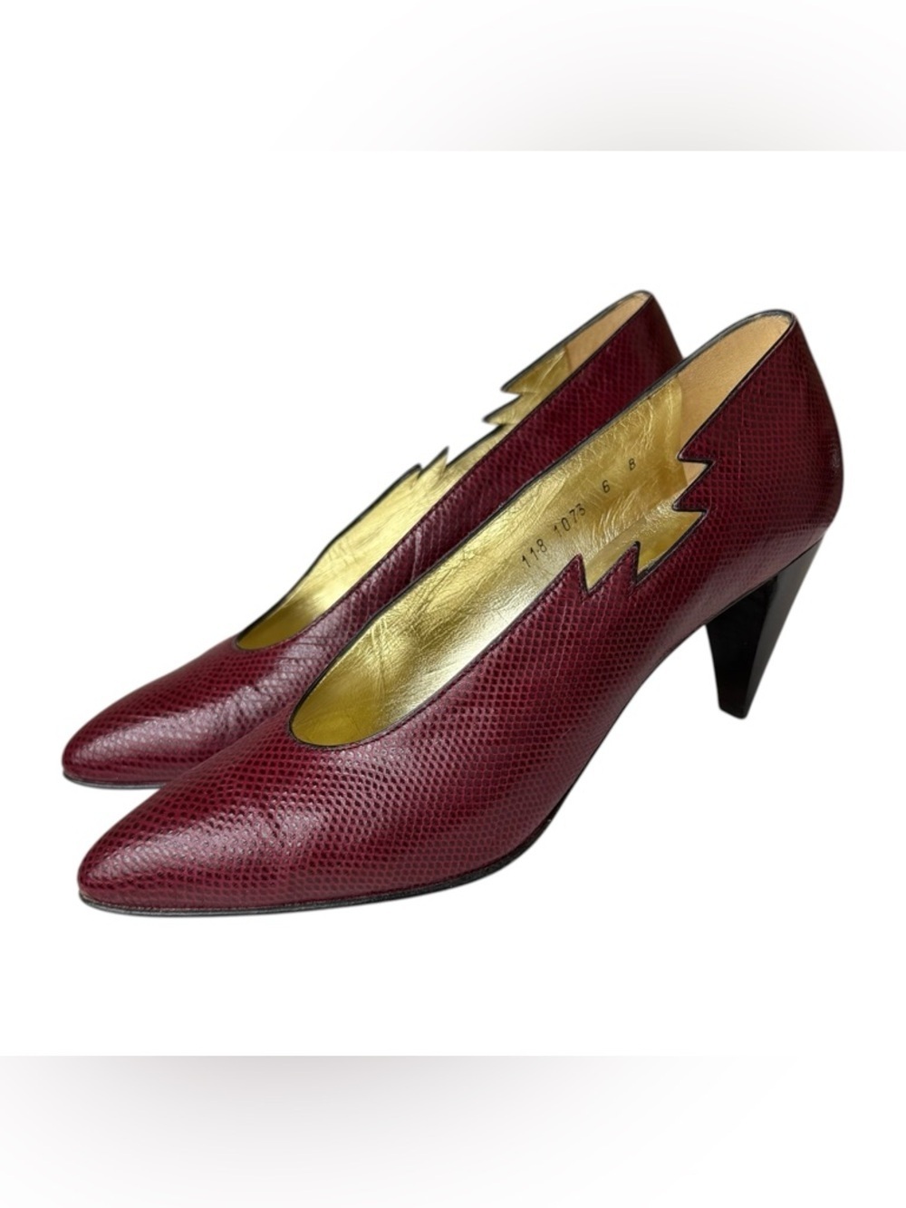 Walter Steiger Embossed Snakeskin Red Leather Pumps Size 6 Cutout Italy Vintage